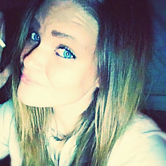 Meet your Posher, Briget - Picture 1 of 1